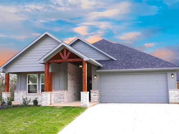 3858 Rose Hill Ct, Denison, TX 75020