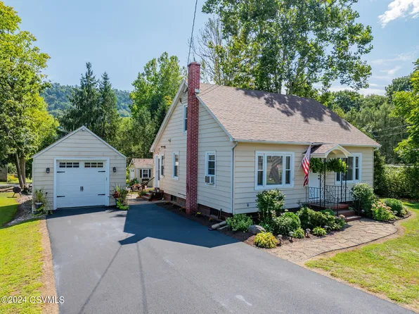 3830 Old Berwick Rd, Bloomsburg, PA 17815
