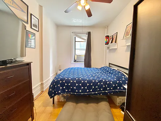 Rented by NY Living Solutions | media 25