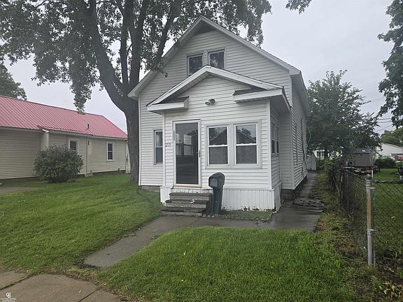 2nd image of 2519 Vanness St