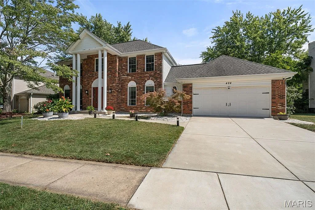424 Saint Thomas Isle Ln photo 1