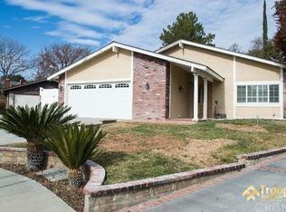 25151 Highspring Ave, Santa Clarita, CA 91321