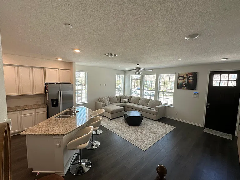 2408 Klamath Dr — Photo 7
