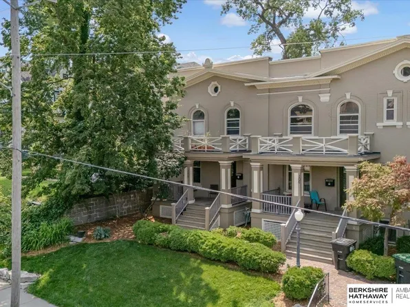 108 S 36th St, Omaha, NE 68131