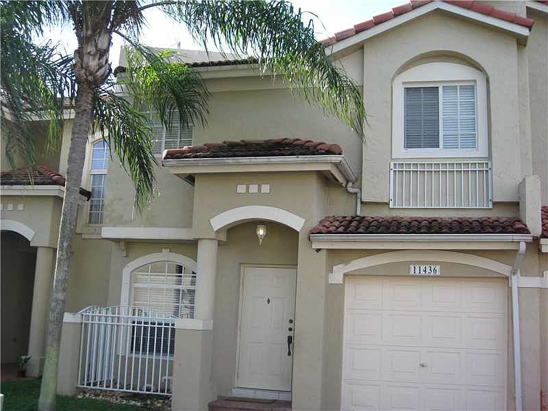 1st image of 8186 NW 114th Pl