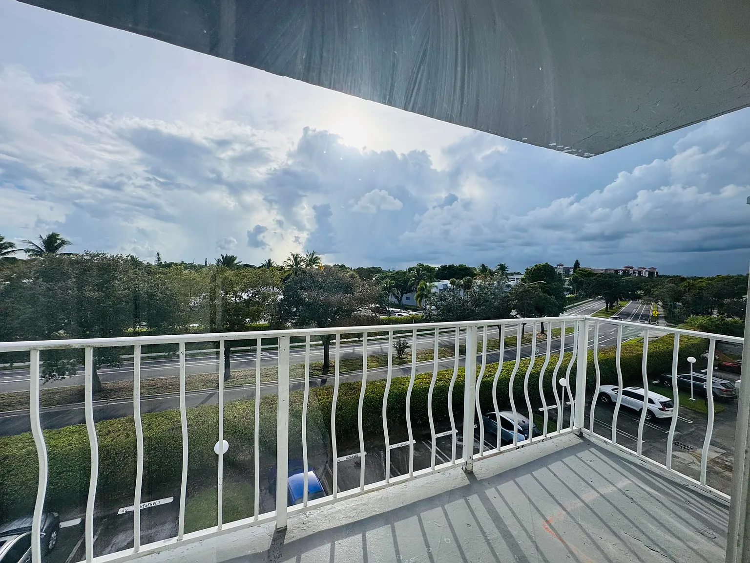 2 bed, 2.0 bath, 960 sqft, $1,800 — Photo 2