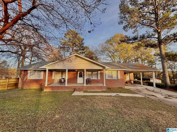 114 Luallen Dr, Oxford, AL 36203