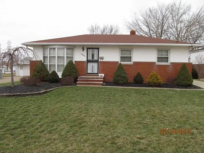 14024 Heatherwood Dr photo 1