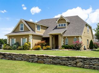 8109 N 69th East Ave, Owasso, OK 74055