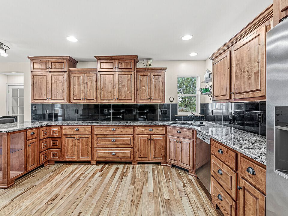 8268 Main St, Coatesville, IN 46121 Zillow