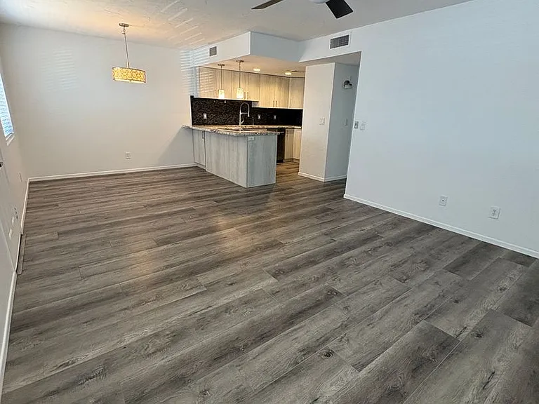 1957 Mesquite Ave #27 — Photo 4
