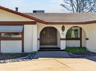 861 Dawson Ct, Redding, CA 96003