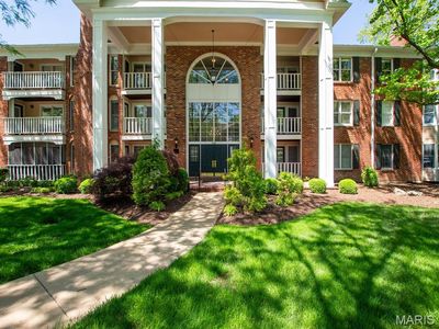 200 Ambridge Ct APT 302, Chesterfield, MO, 63017