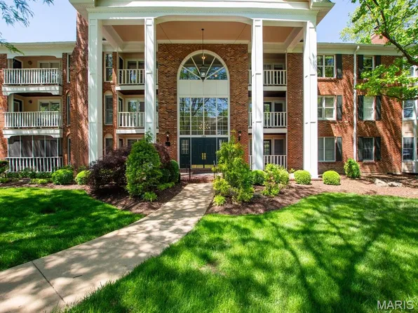 200 Ambridge Ct APT 302, Chesterfield, MO 63017