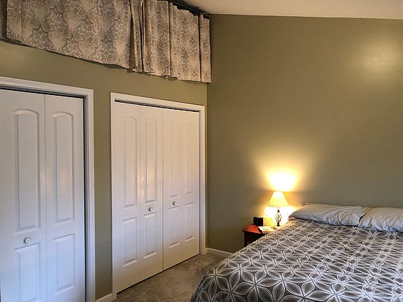 3rd image of 1250 W Adams Hill Cir APT 301