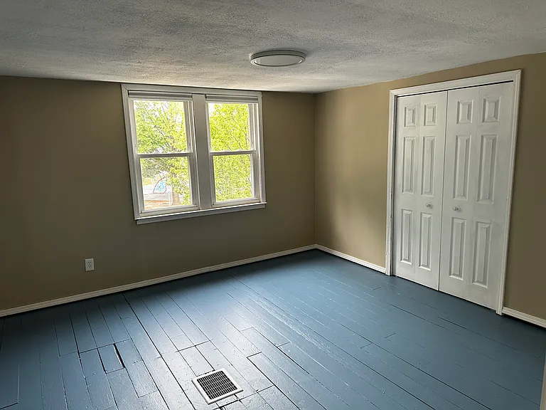 619 E Potter Ave — Photo 12