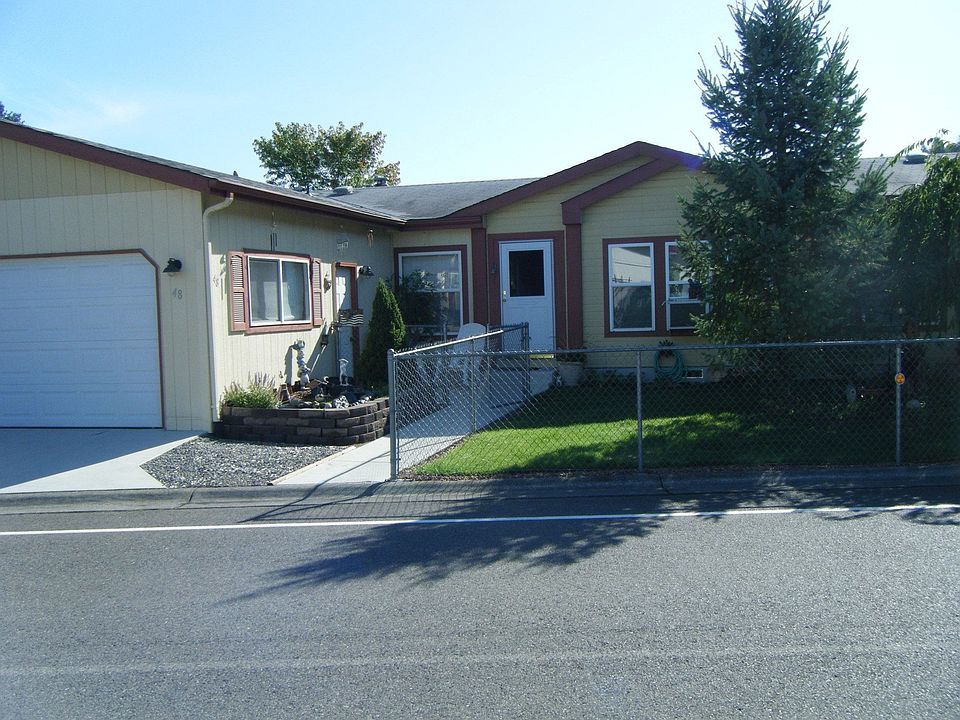 2nd image of 15400 SE 155th Pl Unit 48