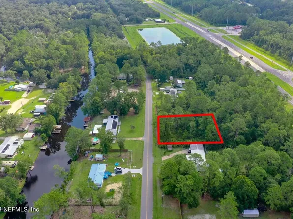 117 LANDMARK Avenue, Satsuma, FL 32189