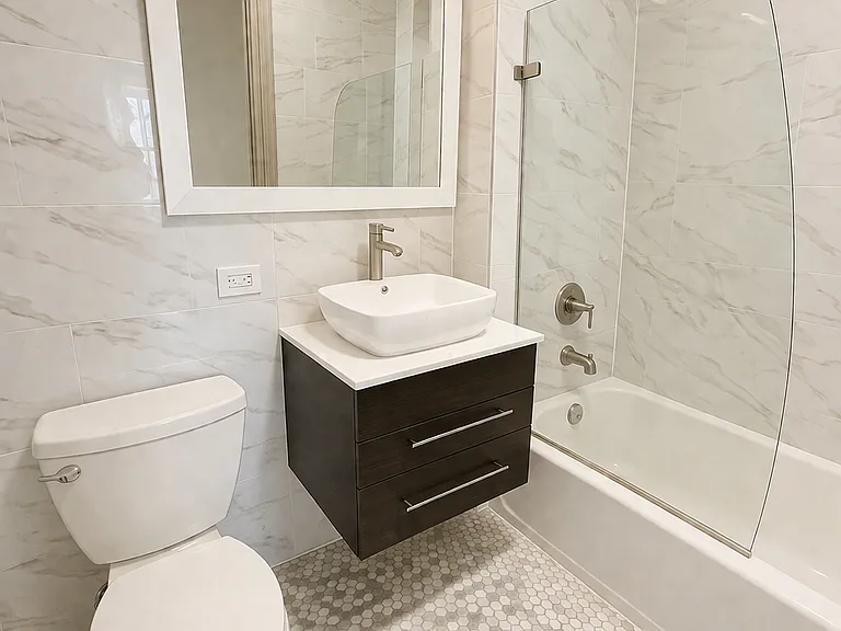 60 Oceana Dr W #6A — Photo 9