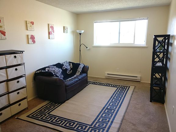 5th image of 10506 Bridgeport Way SW APT 6