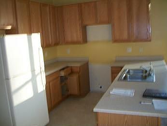 3rd image of 1196 Fountain View Cir #1A