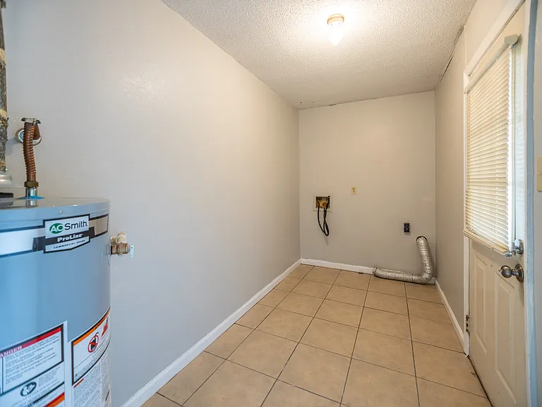 4203 Beckmont Dr-8_01072022