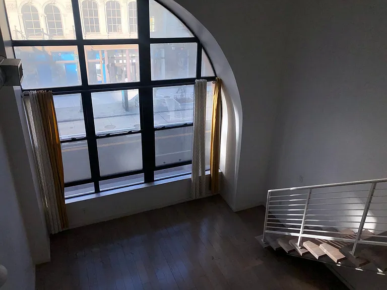 728 Market St #201 — Photo 33