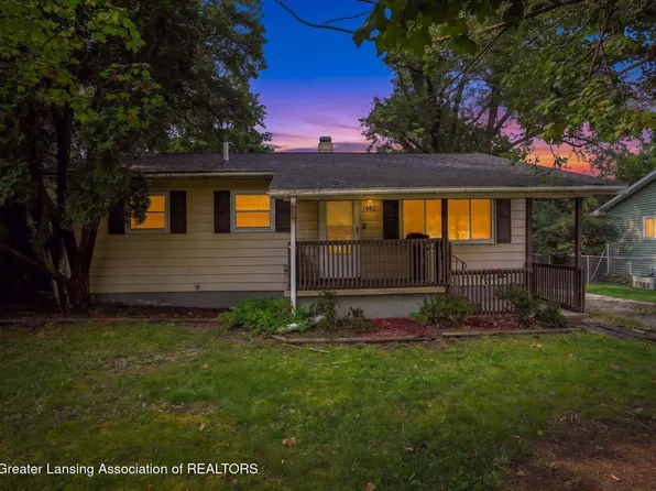 1002 Dornell Ave, Lansing, MI 48910