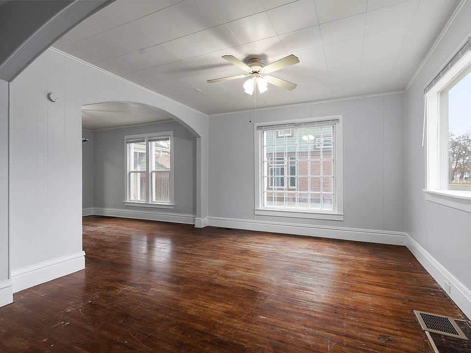 イ・マナ CPU〕AMD Ryzen 7 8700G BOX With Wraith Spire Cooler (Zen4