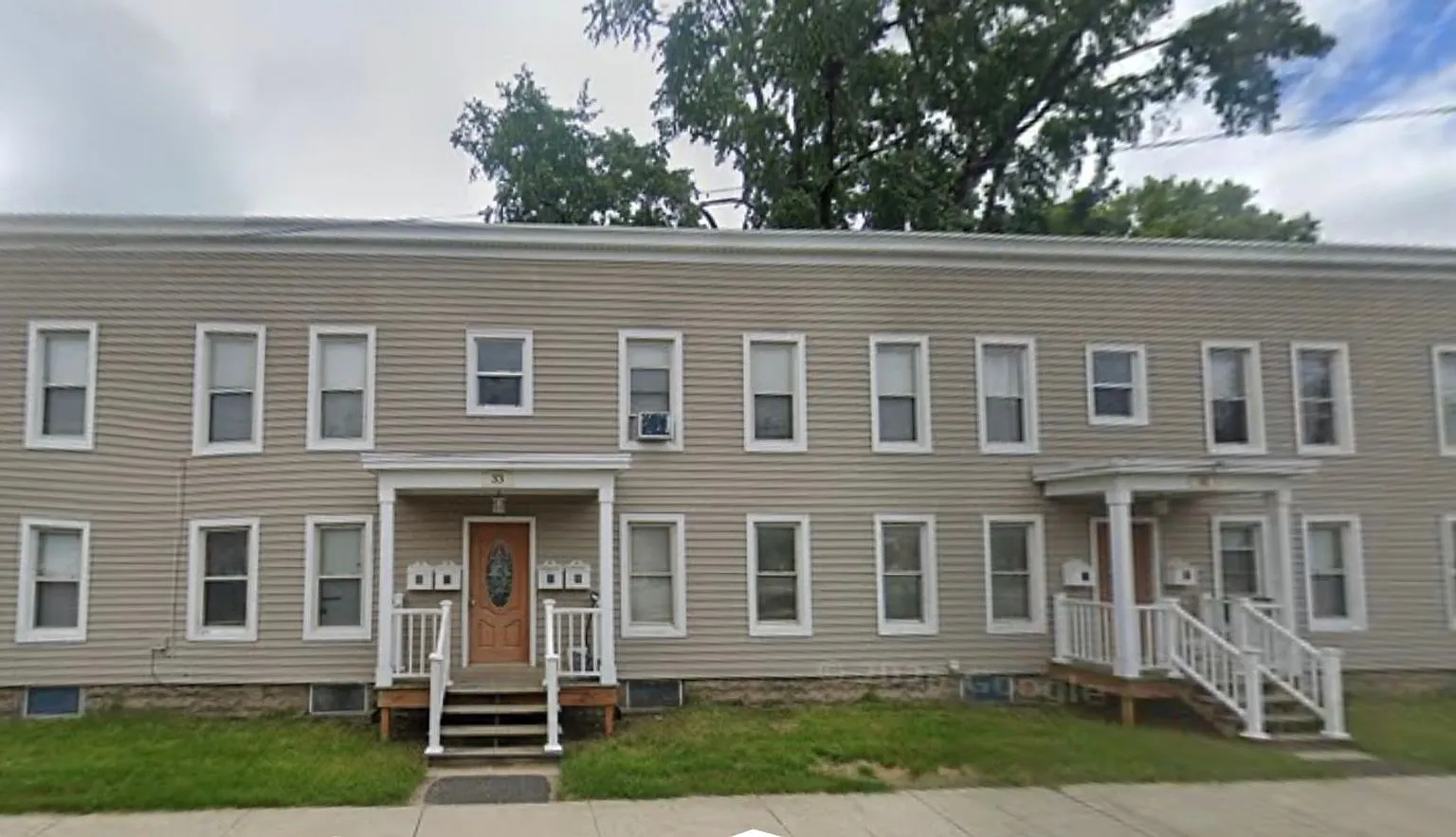 Woodmont Apartments — Photo 2