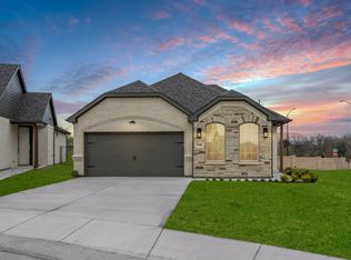 5900 Carmona Trl, Fort Worth, TX 76123