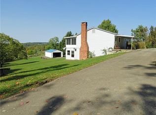 169 Ginger Hill Rd, Finleyville, PA 15332