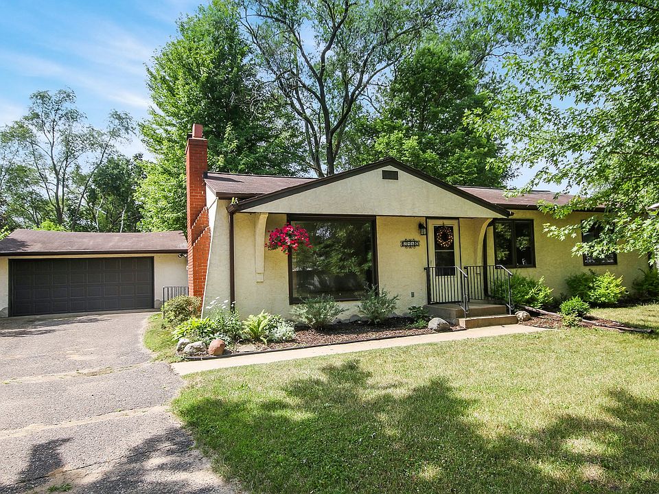 1st image of 2456 Gisella Blvd