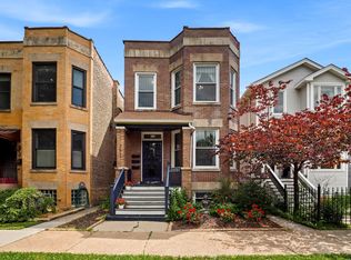 3621 N Ravenswood Ave #2, Chicago, IL 60613
