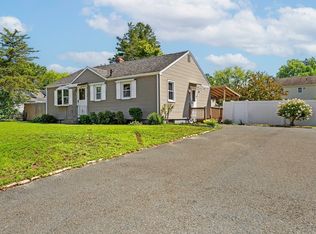 133 Denwall Dr, Springfield, MA 01119