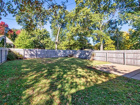5th image of 1415 Eddystone Pl