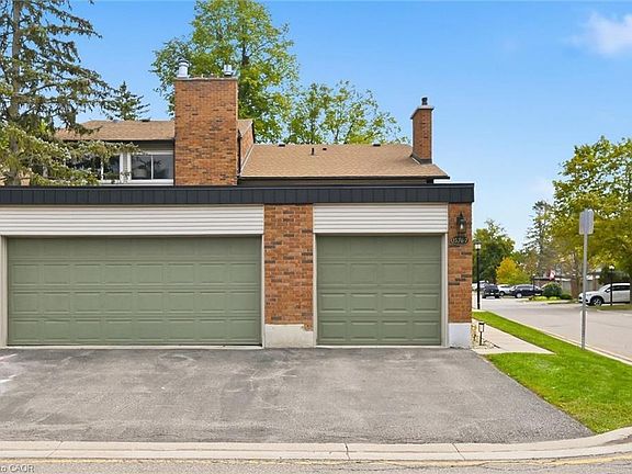 2nd image of 1576 Kerns Rd #7