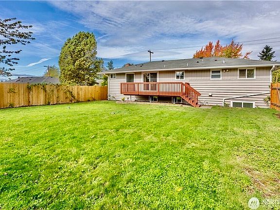 3rd image of 2241 S 252nd Street