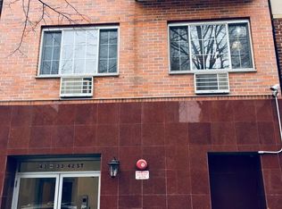 4333 42nd St APT 3B, Long Island City, NY