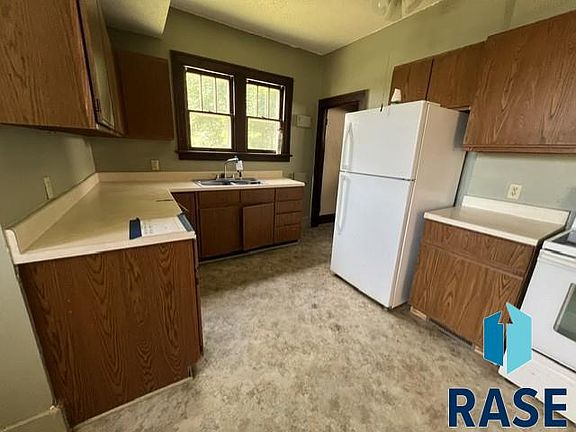 5th image of 507 N Dakota St