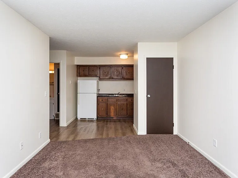 The Vue @ 214 Apartments — Photo 11