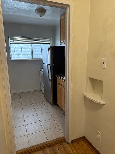 1 bed, $2,200 — Photo 3