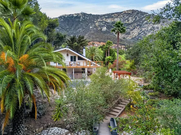 9419 Mount Israel Rd, Escondido, CA 92029