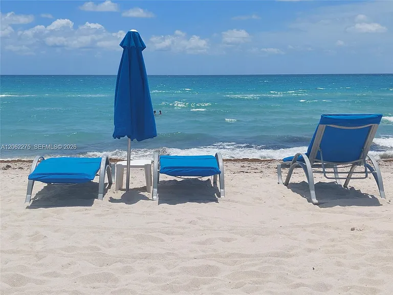 6365 Collins Ave #905 — Photo 33