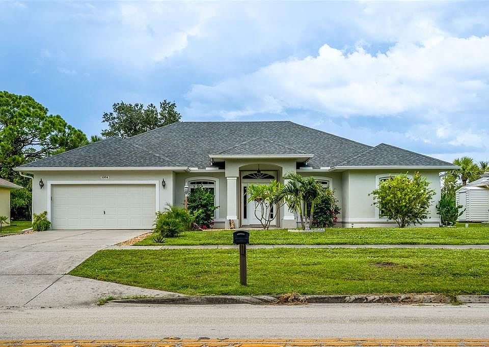 1st image of 1084 W Hillsborough Blvd