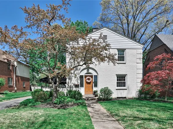 137 Spirea Dr, Dayton, OH 45419