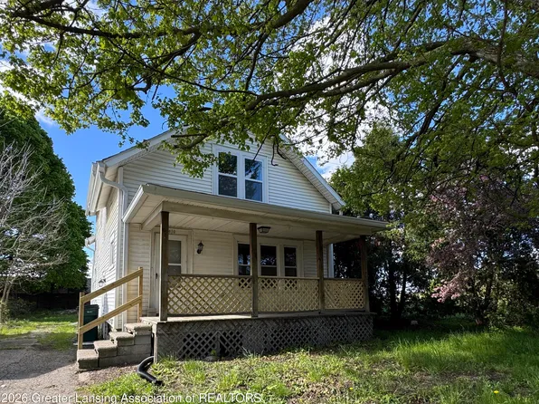 610 Woodbury Ave, Lansing, MI 48906