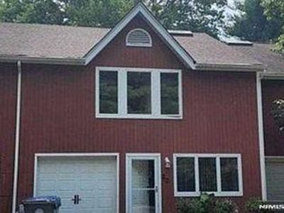 15 Tributary Plz, Englewood, NJ, 07631