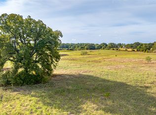 415 Umphress Ct, Granbury, TX 76048