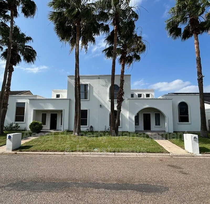5 bed, 4.0 bath, 2715 sqft, $1,850 — Photo 1